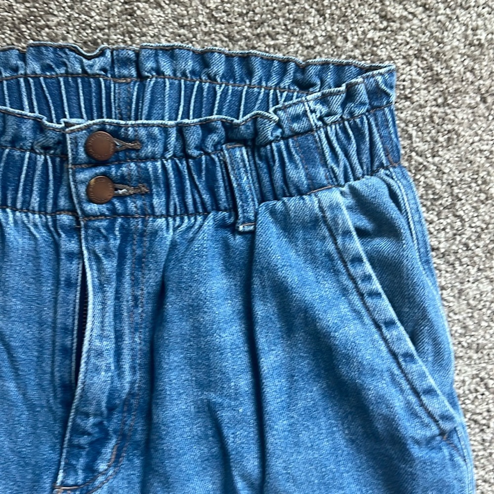 Universal Thread | Women’s Paperbag Denim Pants size 8